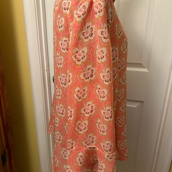 Cato  Cute floral blouse with tie .  Size 18-20 - Picture 5 of 5